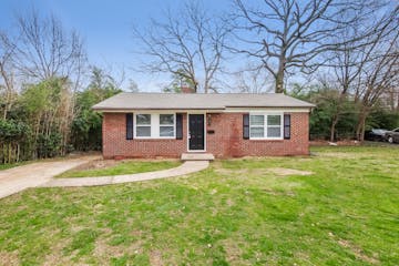651 Reeves Ct Charlotte, NC 28208